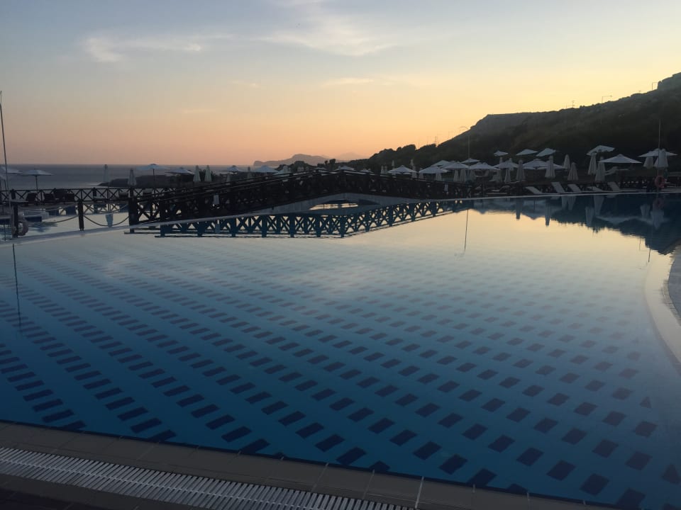 Pool Hotel Kalithea Horizon Royal