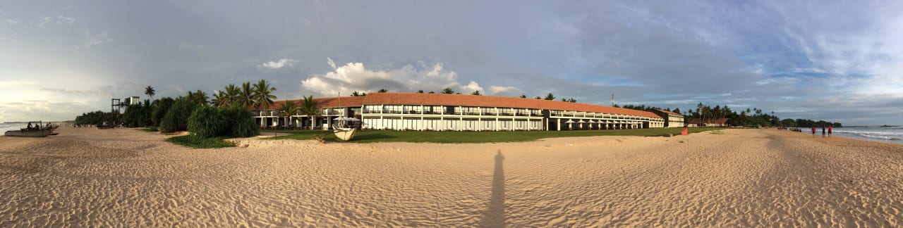 Strand und Hotel EKHO Surf