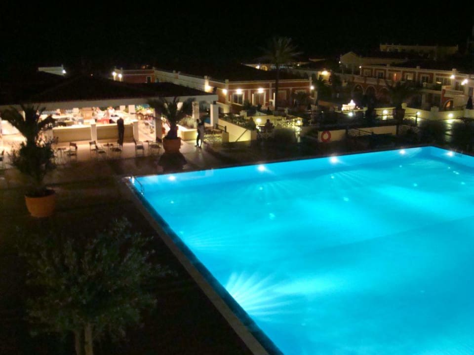 Bei Nacht... Porto Bello Royal