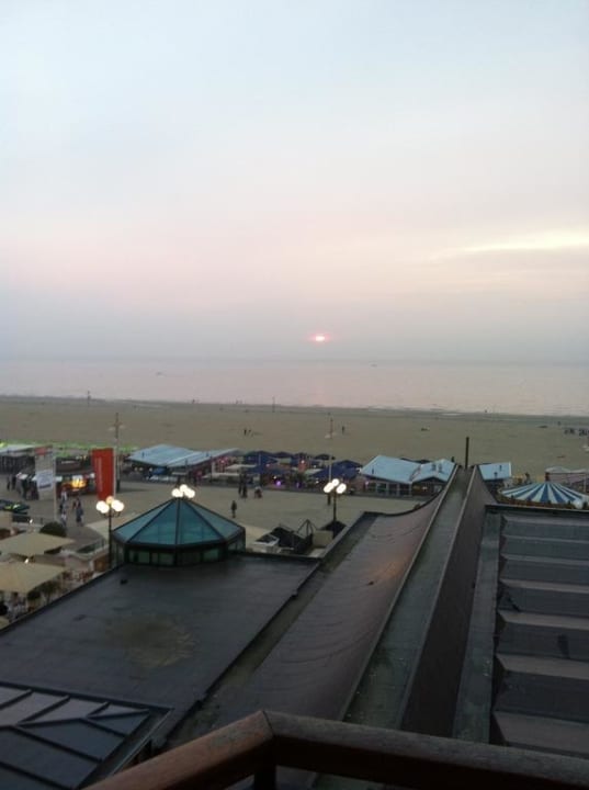 Blick vom Balkon Grand Hotel Amrâth Kurhaus The Hague Scheveningen
