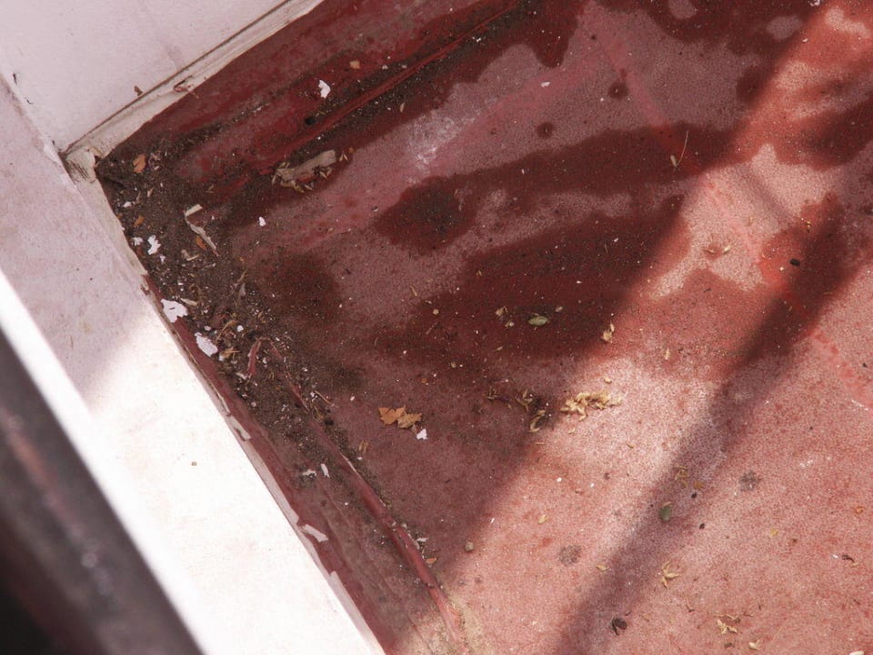 Boden Fußballplatz von unserer Terrasse Bella Vista Beach Club