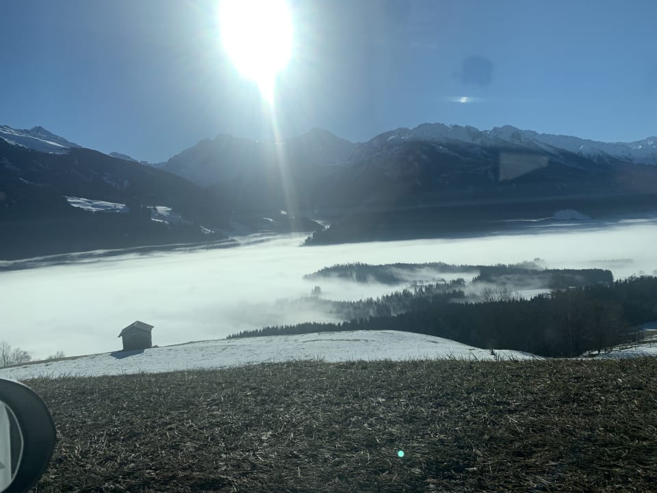 Ausblick Hotel ORTNERHOF - Reiten . Wandern . Genießen