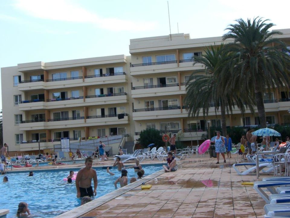 Ausblick von der Poolbar BelleVue Club