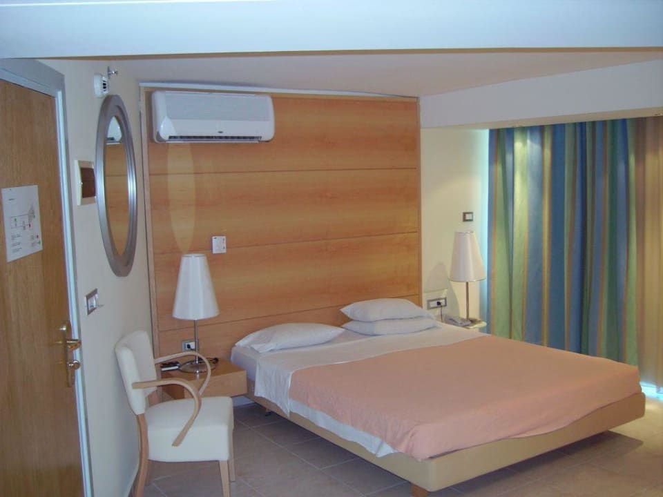 Zimmer Hotel Calypso Beach