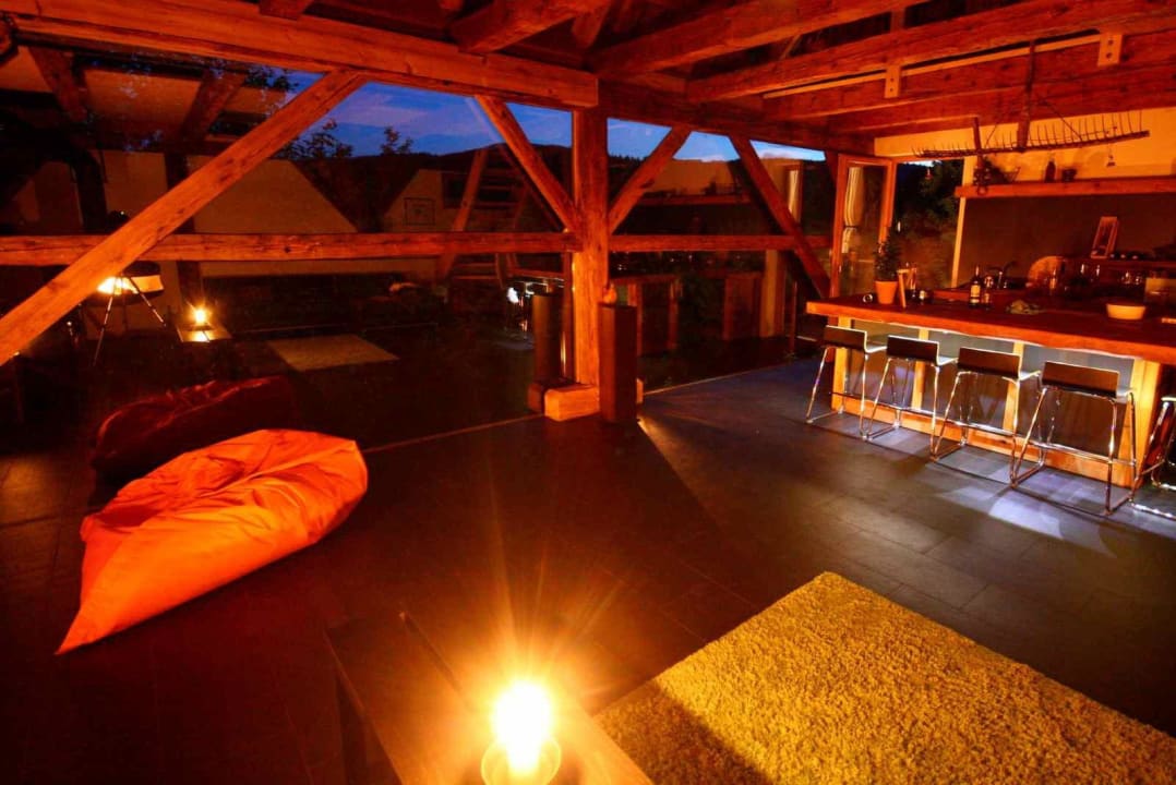 Abendstimmung in der Hütte LUXGUT - OLIVIA