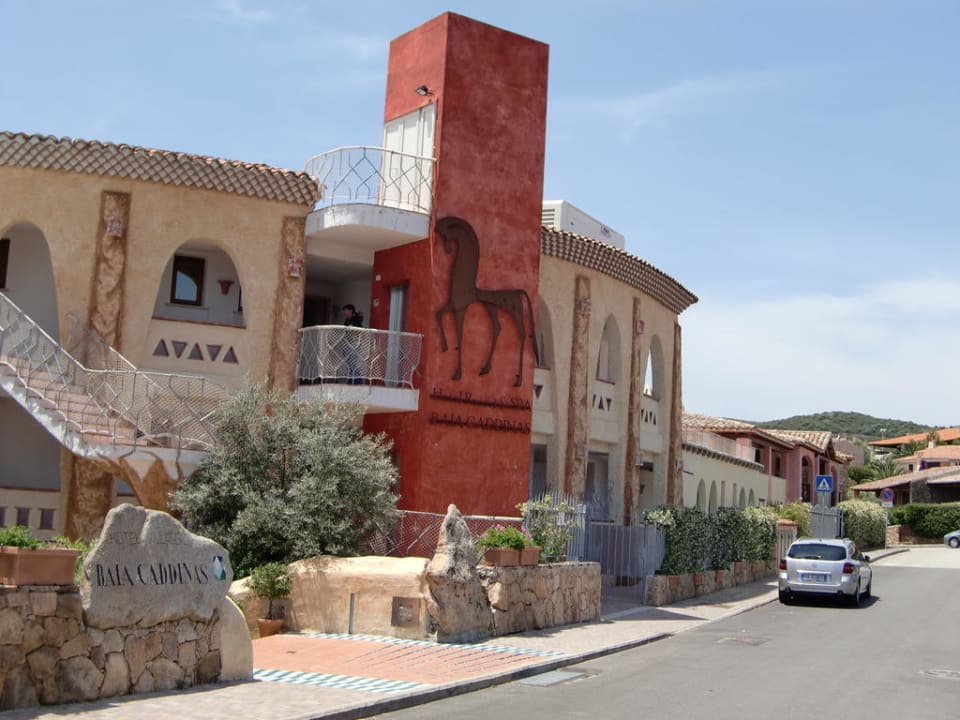 Hoteleingang  Hotel Resort & Spa Baia Caddinas
