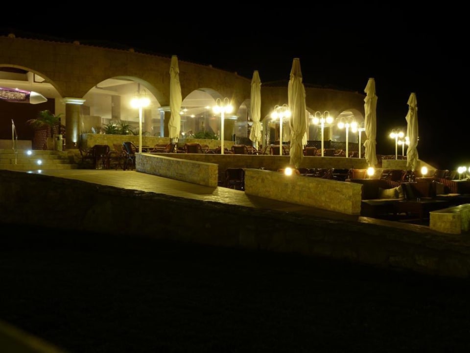 Restaurant abends Hotel Kalithea Horizon Royal