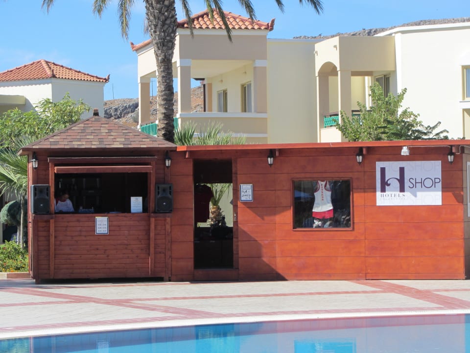 Hauptpool, Annimation und Shop Lindos Princess Beach Resort & Spa