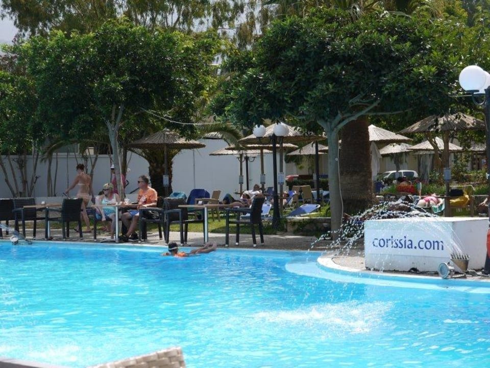 Entspannung am Pool Hotel Corissia Princess