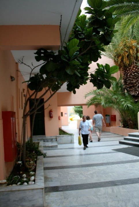 Patio Fereniki Holiday Resort & Spa