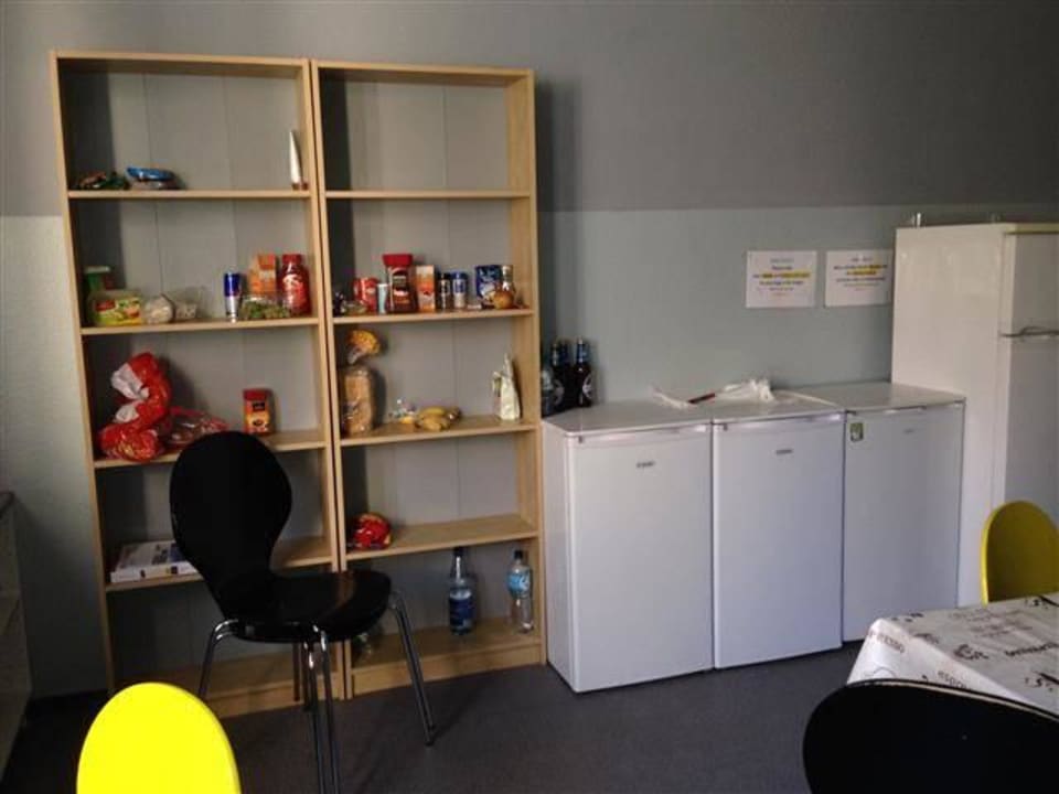 Küche Etage 2 Hostel Die Etage East