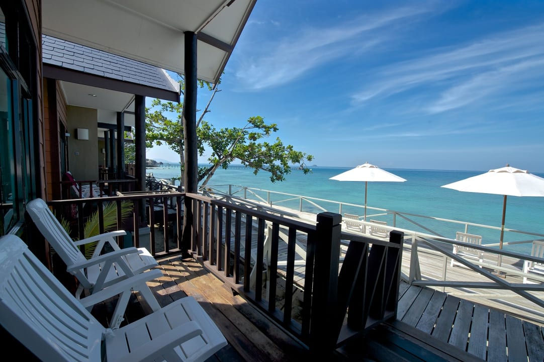 Zimmer Tunamaya Resort