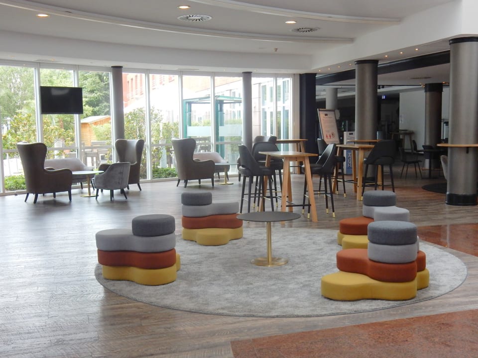 Lobby Dorint An den Westfalenhallen Dortmund