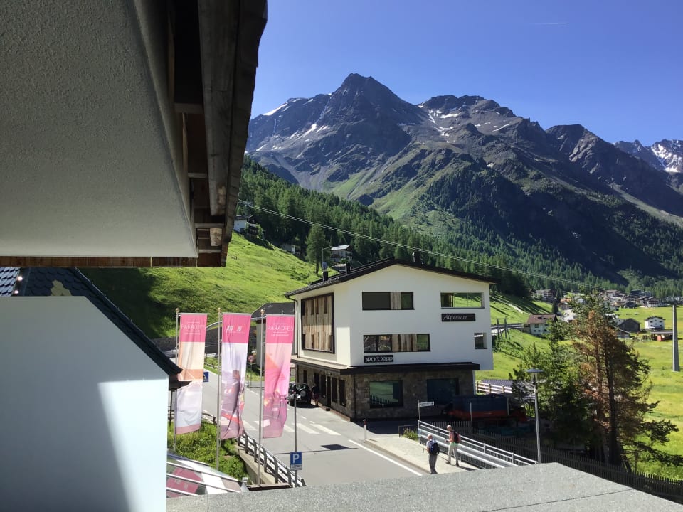 Ausblick Paradies Pure Mountain Resort