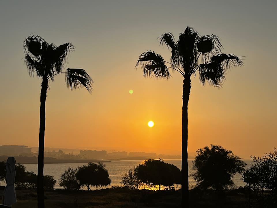 Außenansicht Asterias Beach