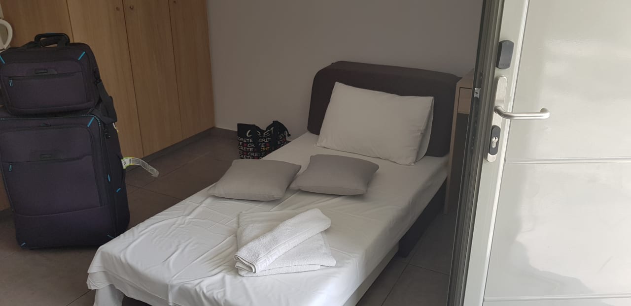 Zimmer Apollo Hotel I & II