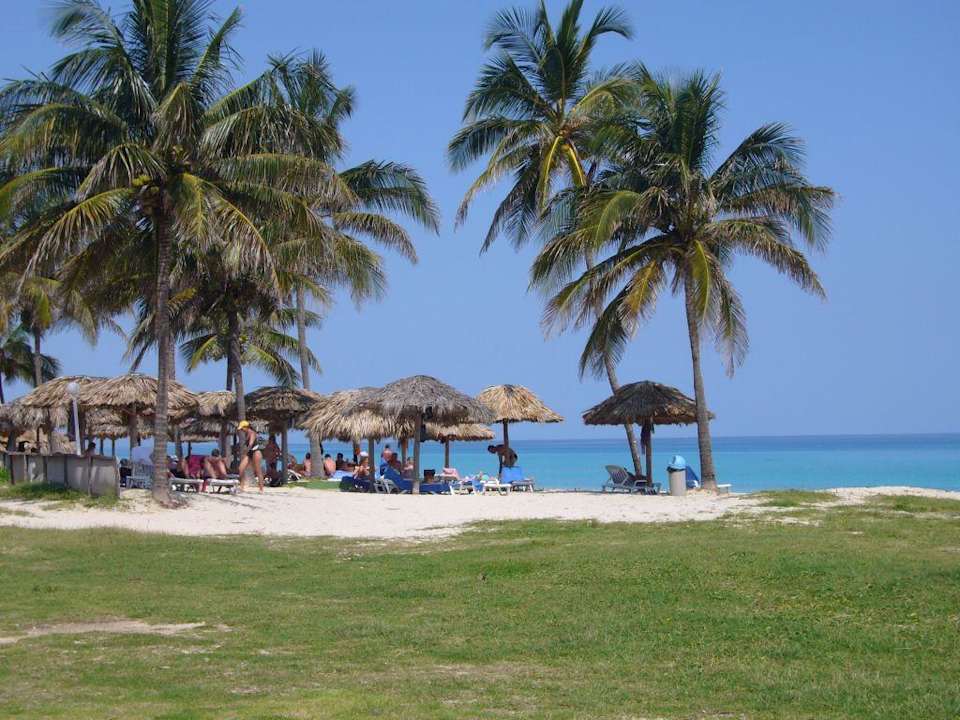 Der Hotelstrand Hotel Gran Caribe Club Kawama