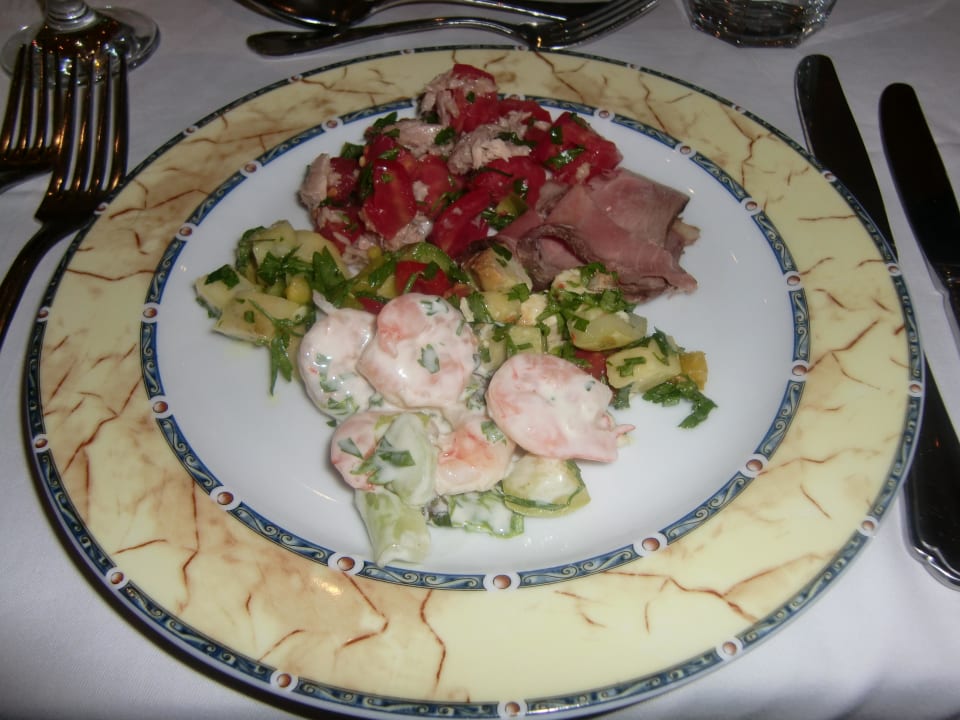 Garnelen vom Grill & diverse Beilagen Steigenberger ALDAU Beach Hotel