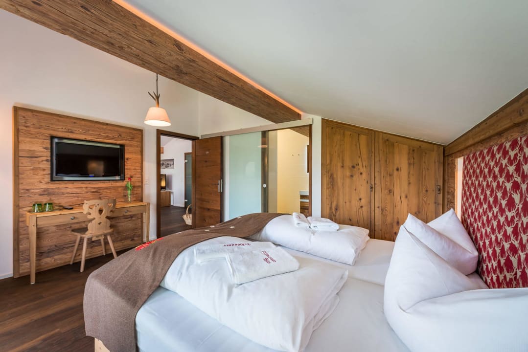 Karwendel-Appartement Hotel Schwannerwirt