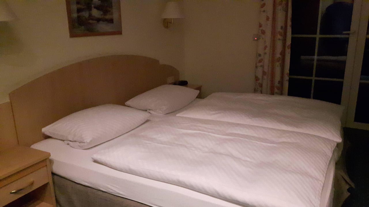 Bett Gasthof und Pension Zum Löwen