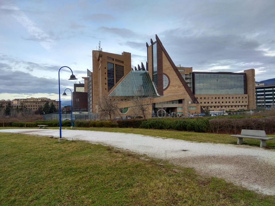 Gartenanlage Hilton Garden Inn Florence Novoli