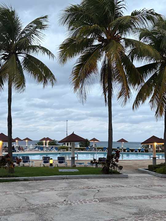 Pool Sol Rio De Luna y Mares