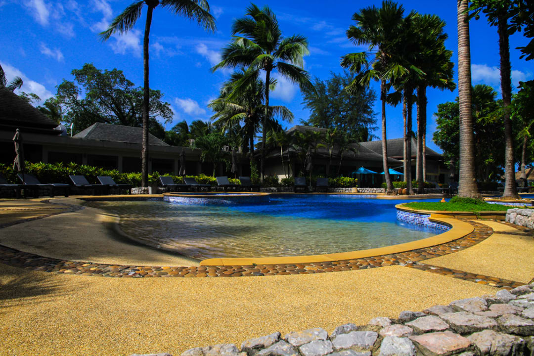 Pool La Flora Khao Lak