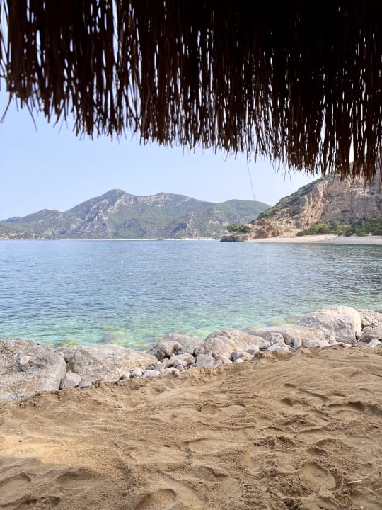 Strand Liberty Lykia Adults Only