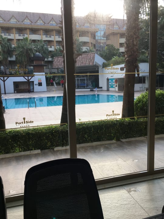 Ausblick Port Side Resort Hotel