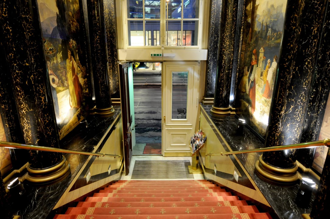 Eingangsbereich acom Hotel Berlin Kurfürstendamm