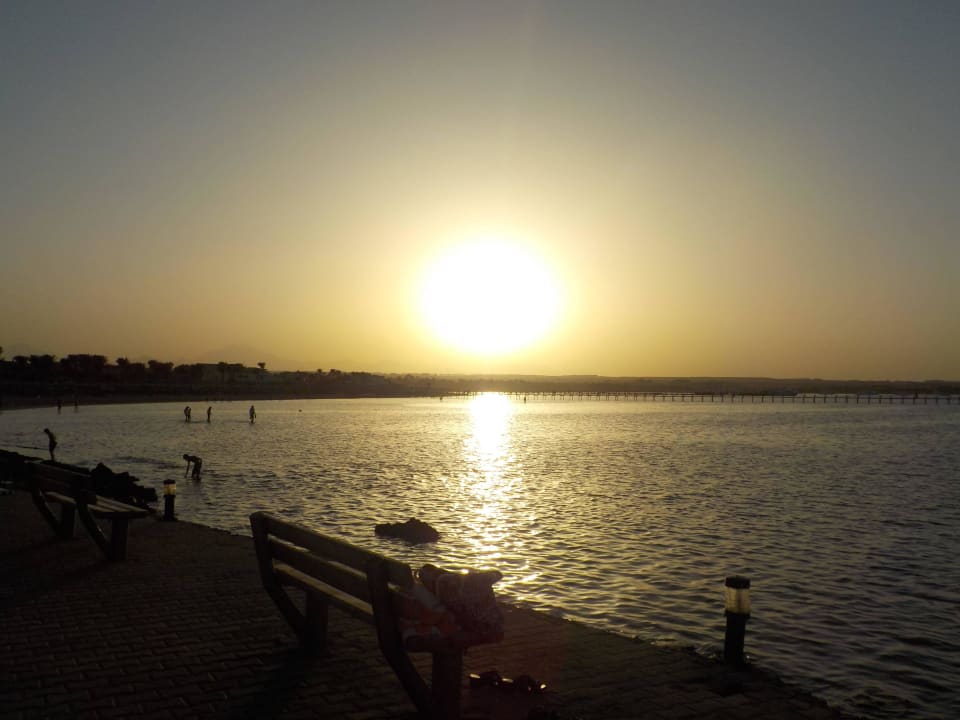 Sonnenuntergang am Beach Stella Garden Resort & Spa, Makadi Bay