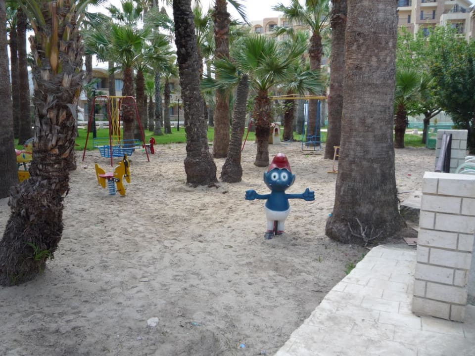 Детская площадка Riadh Palms Resort & Spa