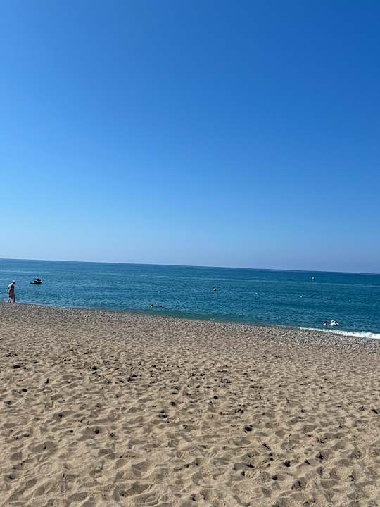 Strand J'adore Deluxe Hotel & Spa