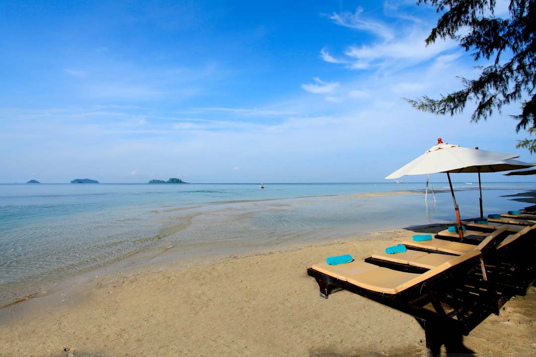 Strand Centara Koh Chang Tropicana Resort