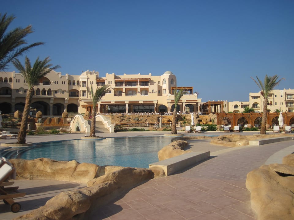 Poolanlage Hotel Kempinski Soma Bay