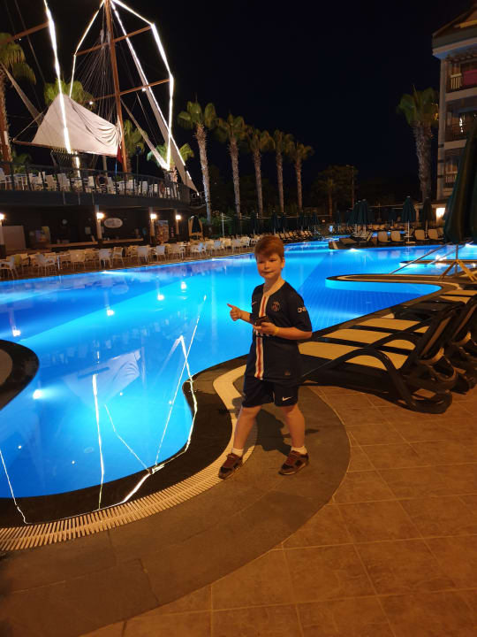 Pool Can Garden Resort