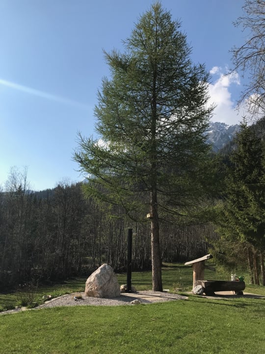 Gartenanlage Appartementhaus Finis