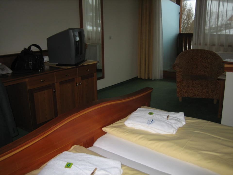 Von einer Ecke in die andere  Dorfhotel Fasching