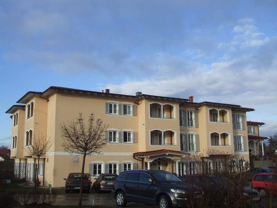 Nette Ansicht Hotel Ampervilla