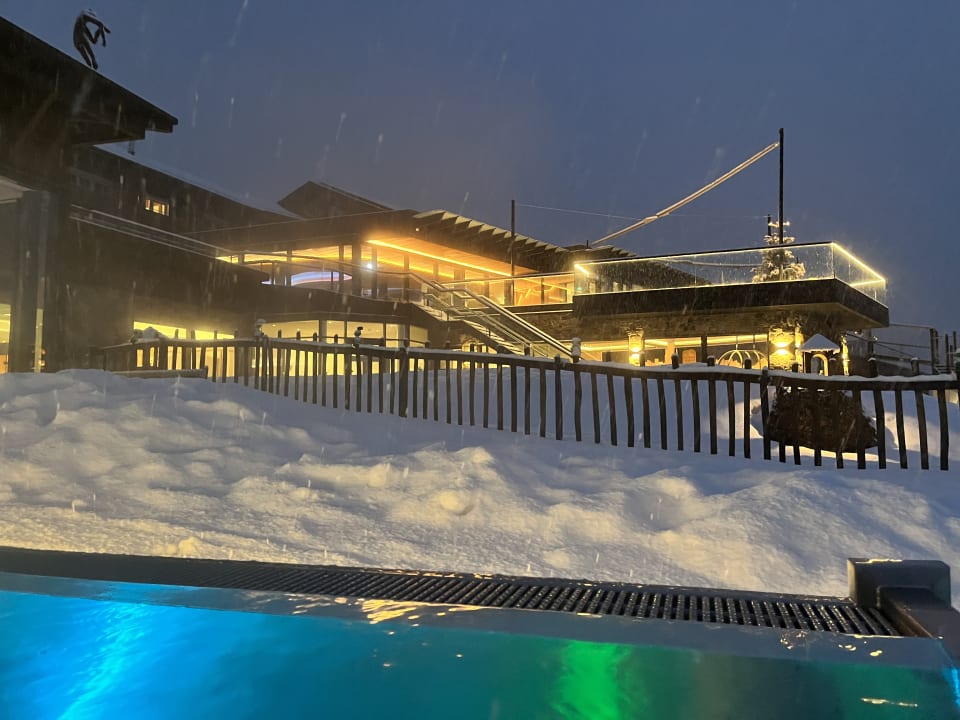 Außenansicht Familotel Allgäuer Berghof
