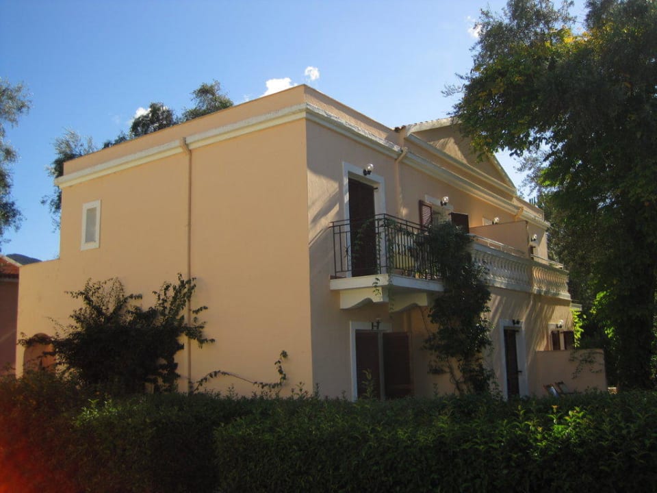 Teil der Gartenanlage inklusive der Unterkünfte 3 Sentido Apollo Palace