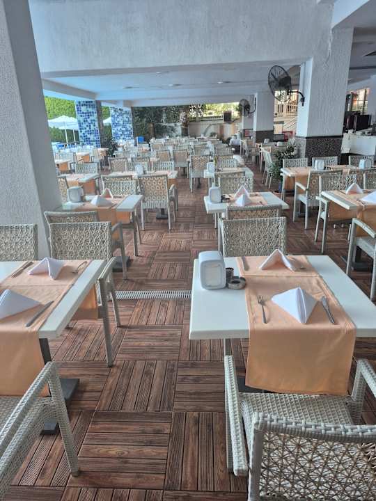 Gastro Dream World Resort & Spa