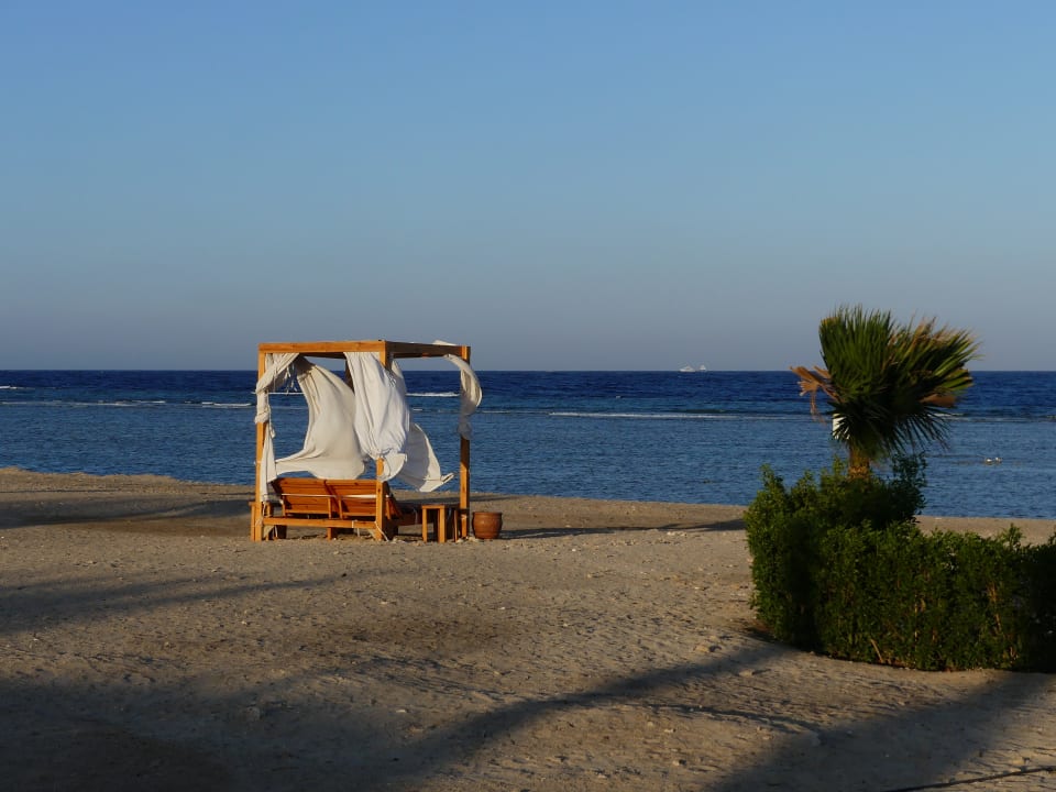 Strand Three Corners Equinox Beach Resort