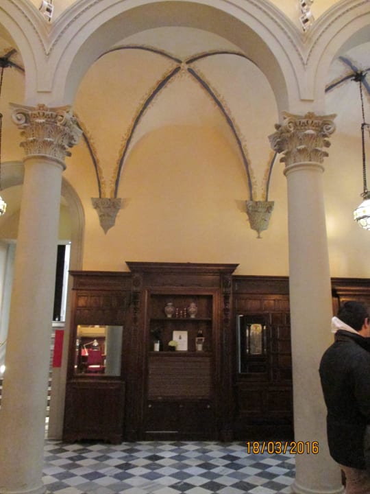 Lobby NH Collection Firenze Porta Rossa