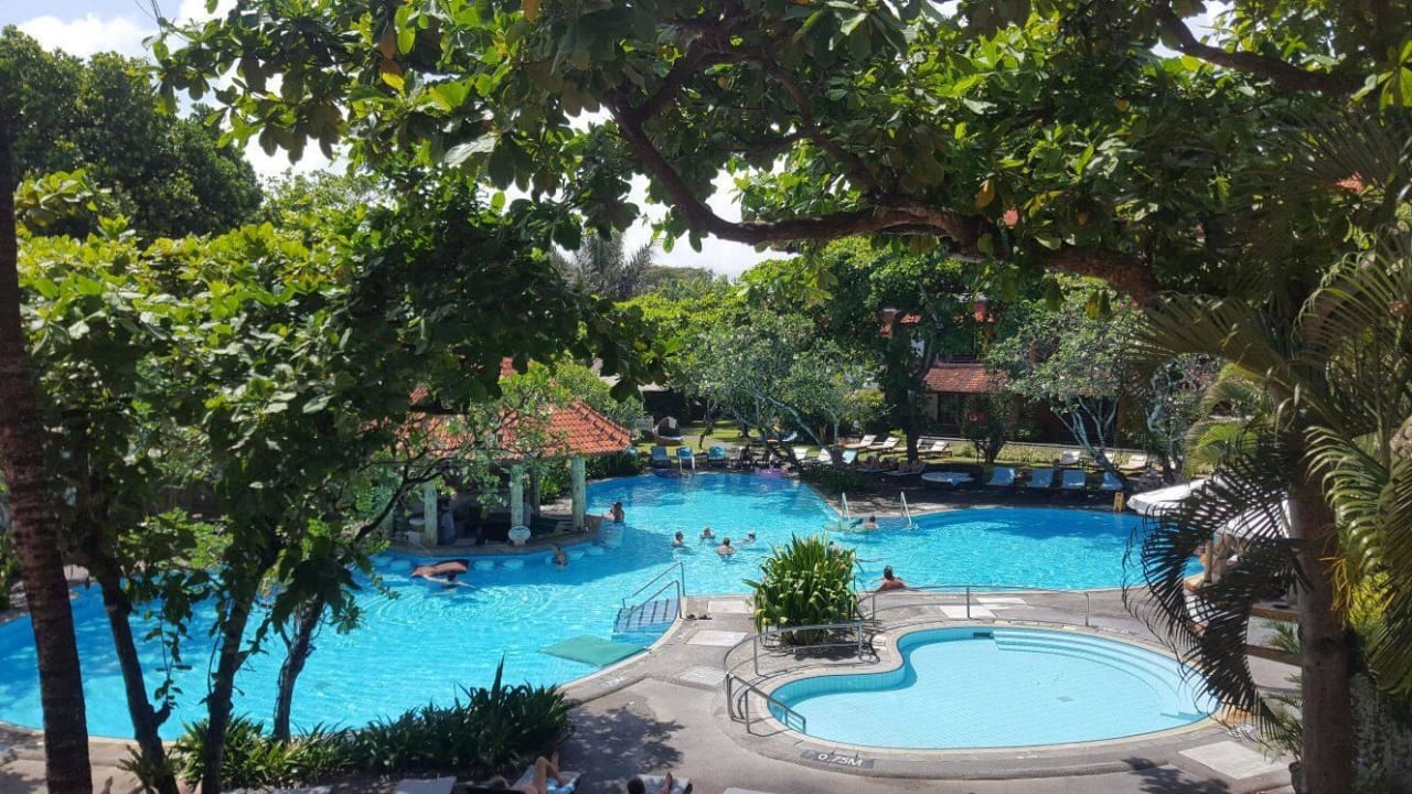 Pool Sol by Melia Benoa Bali