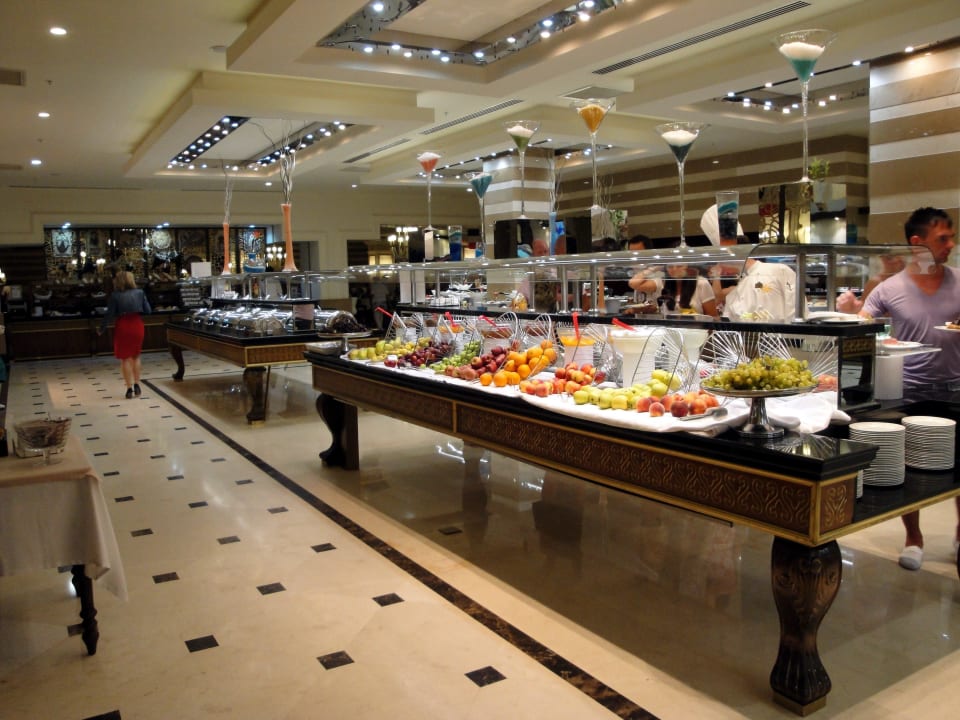 Buffet Diamond Excellence Resort & Spa