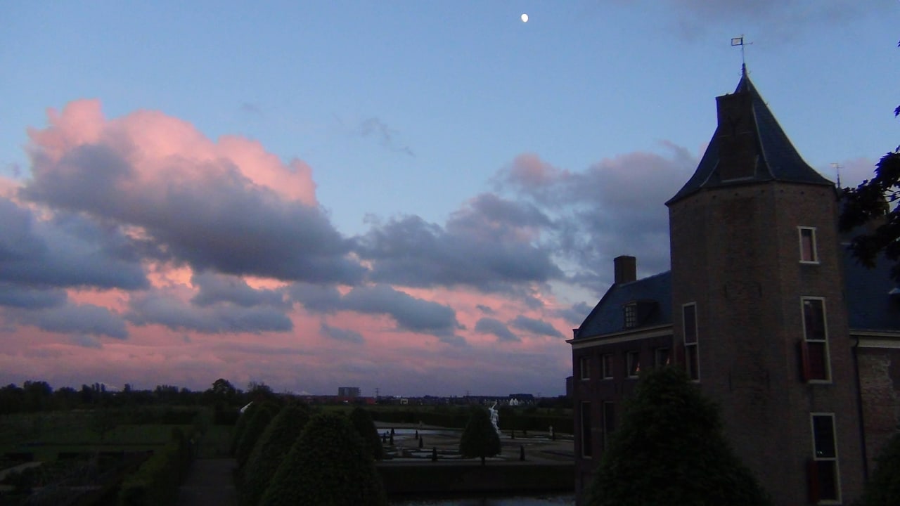 Sunset view from the Orangerie Stayokay Heemskerke