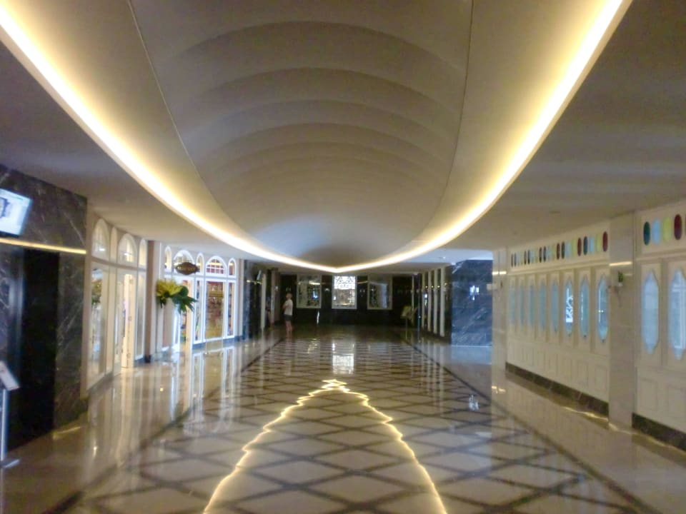 Flur Litore Resort & Spa