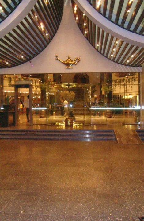 Wie im Palast Aladdin Beach Resort