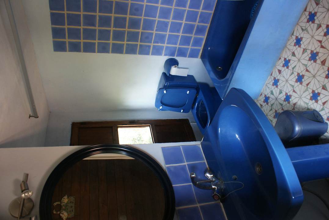 Swiss cabin bathroom Casa del Paso